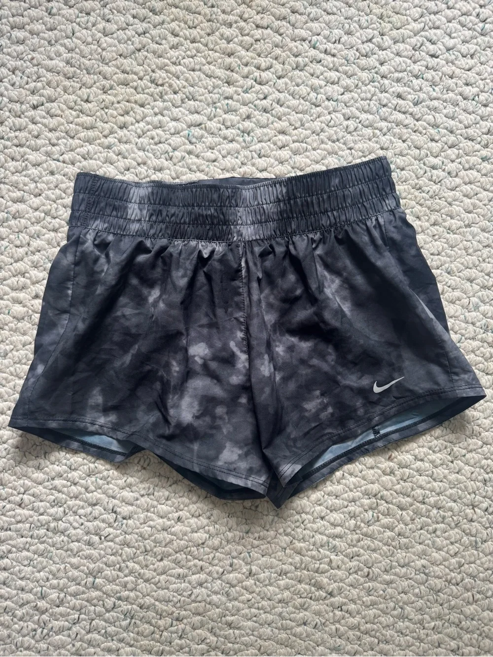 Nike Women's Black Gray Tie-Dye Athletic Shorts